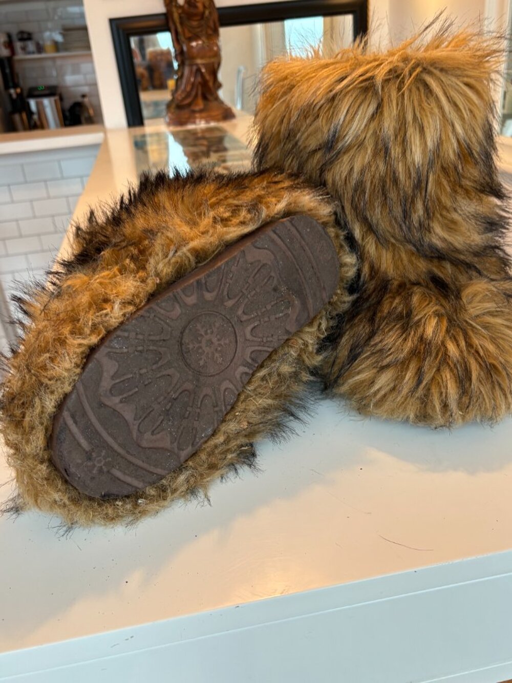 Women's Faux Fur Winter Boots Brown | Yeti Style | Cozy Après Ski | Size 7 - Picture 4 of 4